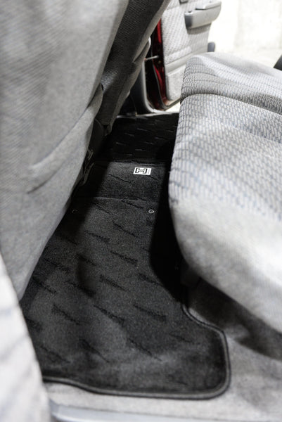 Load image into Gallery viewer, 1990-1995 Toyota Hilux Surf N130 5 Piece Floor Mat Set Imperial Mats