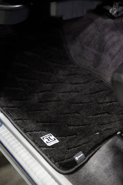 Load image into Gallery viewer, 1990-1996 Toyota Land Cruiser Prado 70 Series RHD Imperial Mats