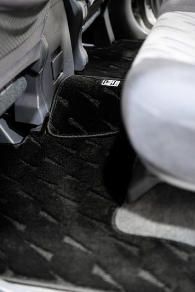 Load image into Gallery viewer, 1996-2002 Land Cruiser Prado 4 Door With Out 3rd Row Automotive Floor Mats Imperial Mats