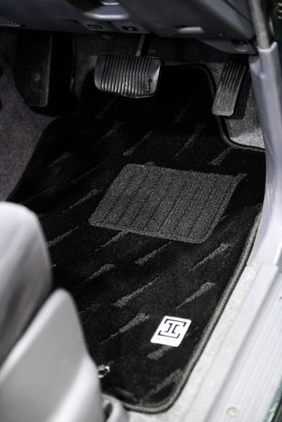 Load image into Gallery viewer, 1996-2002 Toyota Land Cruiser Prado Two Door RHD Automotive Floor Mats Imperial Mats