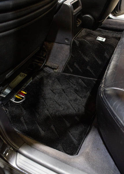 Load image into Gallery viewer, 1991-1995 Nissan Cima Y32 5 Piece Floor Mat Set Automotive Floor Mats Imperial Mats