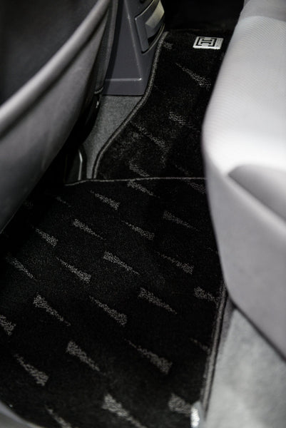 Load image into Gallery viewer, 1998-2001 Nissan Skyline R34 (RWD Models Only) Imperial Mats