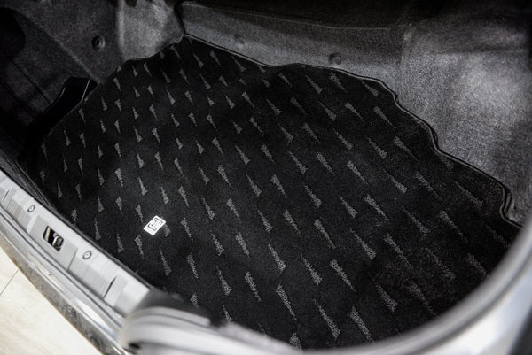 Load image into Gallery viewer, 1998-2001 Nissan Skyline R34 Sedan (RWD Models Only) Trunk Mat Imperial Mats