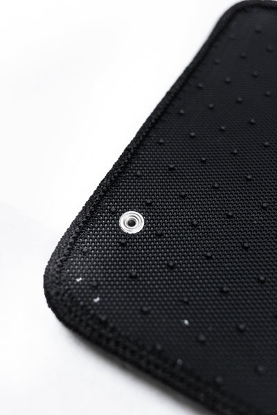 Load image into Gallery viewer, 1989-1994 Nissan Skyline R32 GT-R and GTS-4 (AWD Models Only) Floor Mats 5 Piece Set Imperial Mats