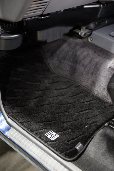 Load image into Gallery viewer, 1990-1996 Toyota Land Cruiser Prado With 3rd Row RHD Imperial Mats 
