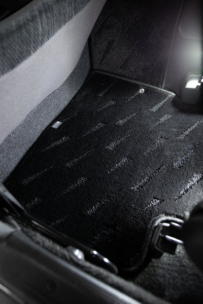 Load image into Gallery viewer, 1989-1994 Nissan Skyline R32 GT-R and GTS-4 (AWD Models Only) Floor Mats 5 Piece Set Imperial Mats 
